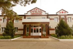 Zvezdny